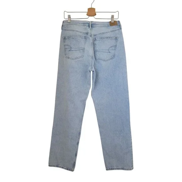 American Eagle AE Women's 90s Straight Light Wash High Rise Jeans Sz 10 Regular - Picture 2 of 7